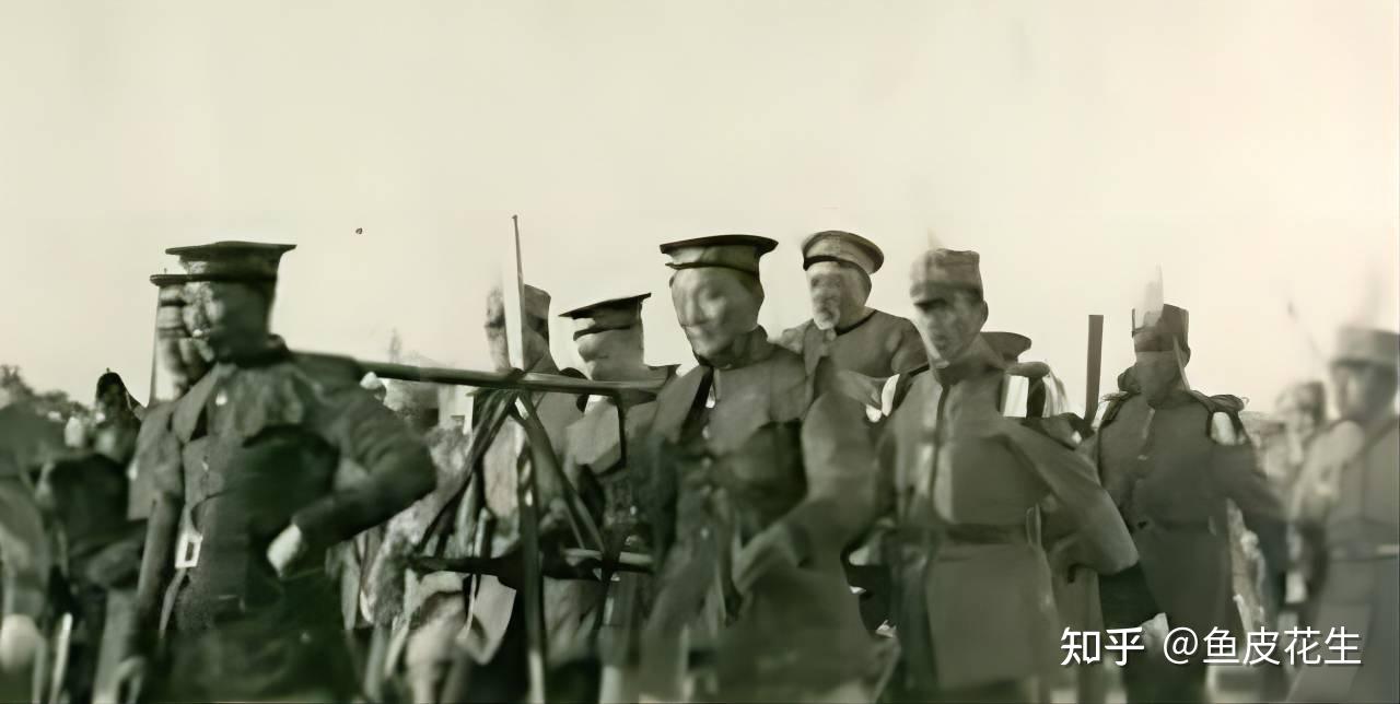 历史老照片系列(二十二):1915年袁世凯登基大典照!一直藏在档案馆,珍贵至极难得一见 - 知乎