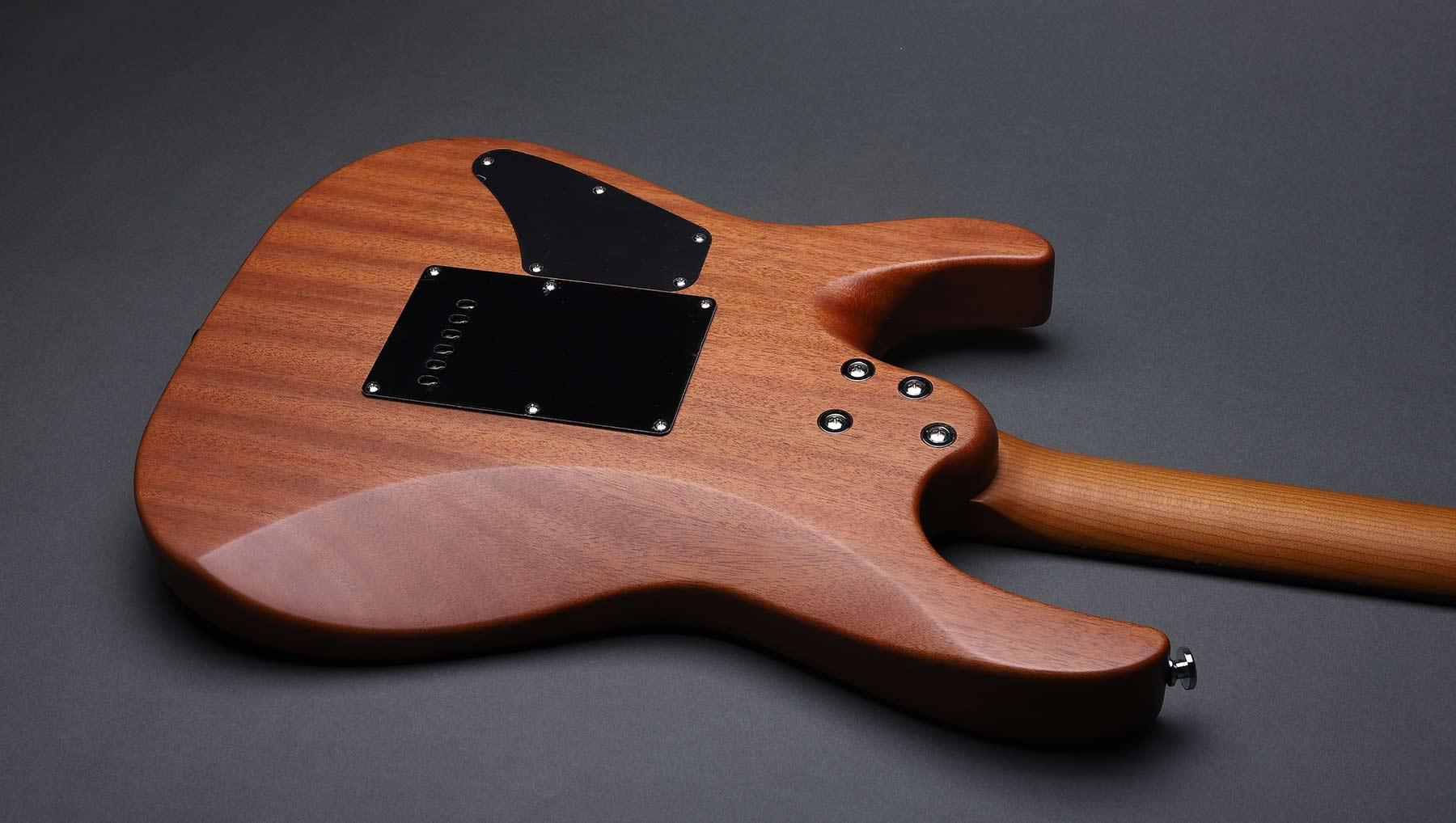 6000左右有什么电吉他推荐呢? - 知乎