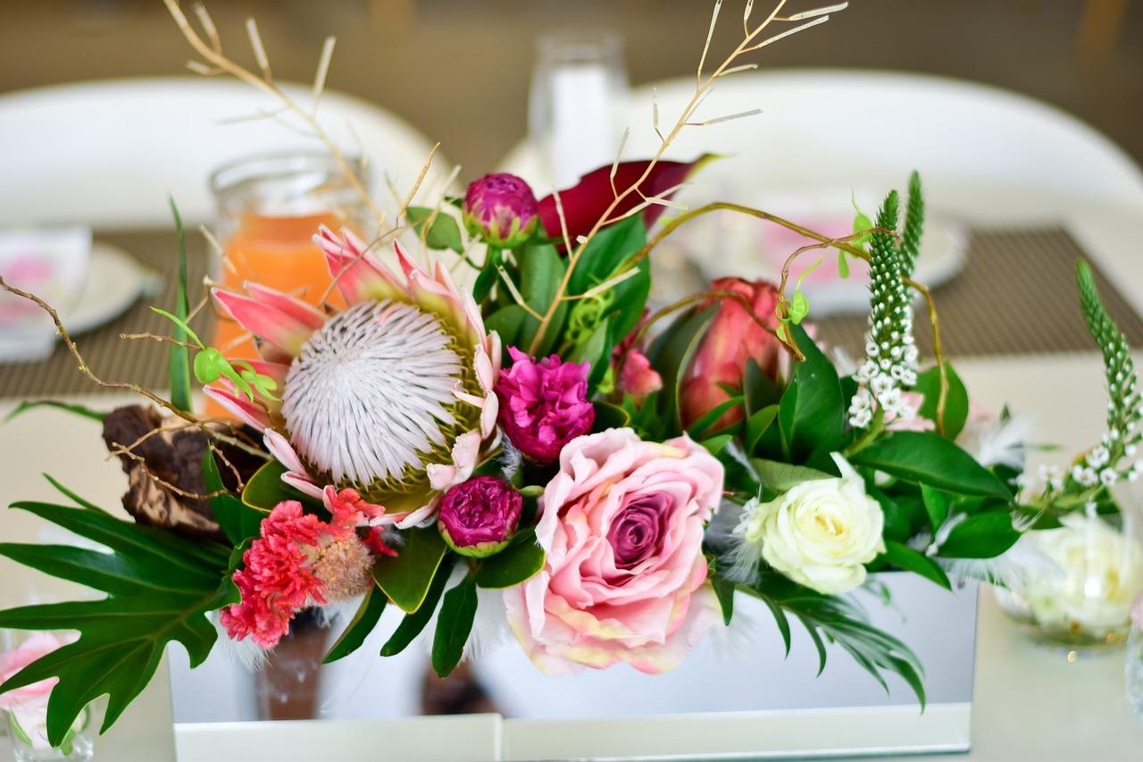 4. 问候长辈花束