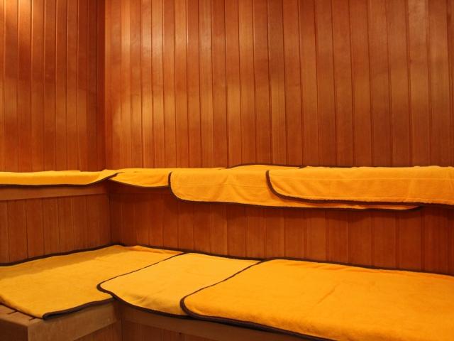 怎么样自己在家蒸桑拿 v2-0cb8146c36dd74c4676c15e8fe354b28_r.jpg