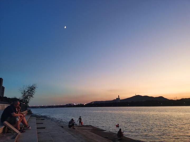 秋凉 - 知乎
