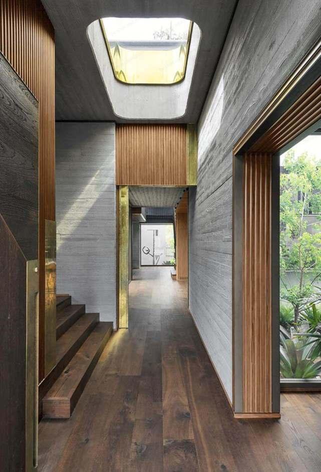 案例十:见惯了方形天窗,来感受下圆形天窗吧,圆润的造型与洗手池形状