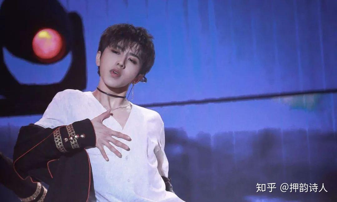 如何评价吴亦凡的新歌《大碗宽面》?