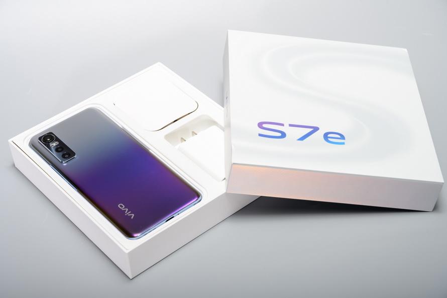 vivos7e评测轻薄高颜值5g自拍手机