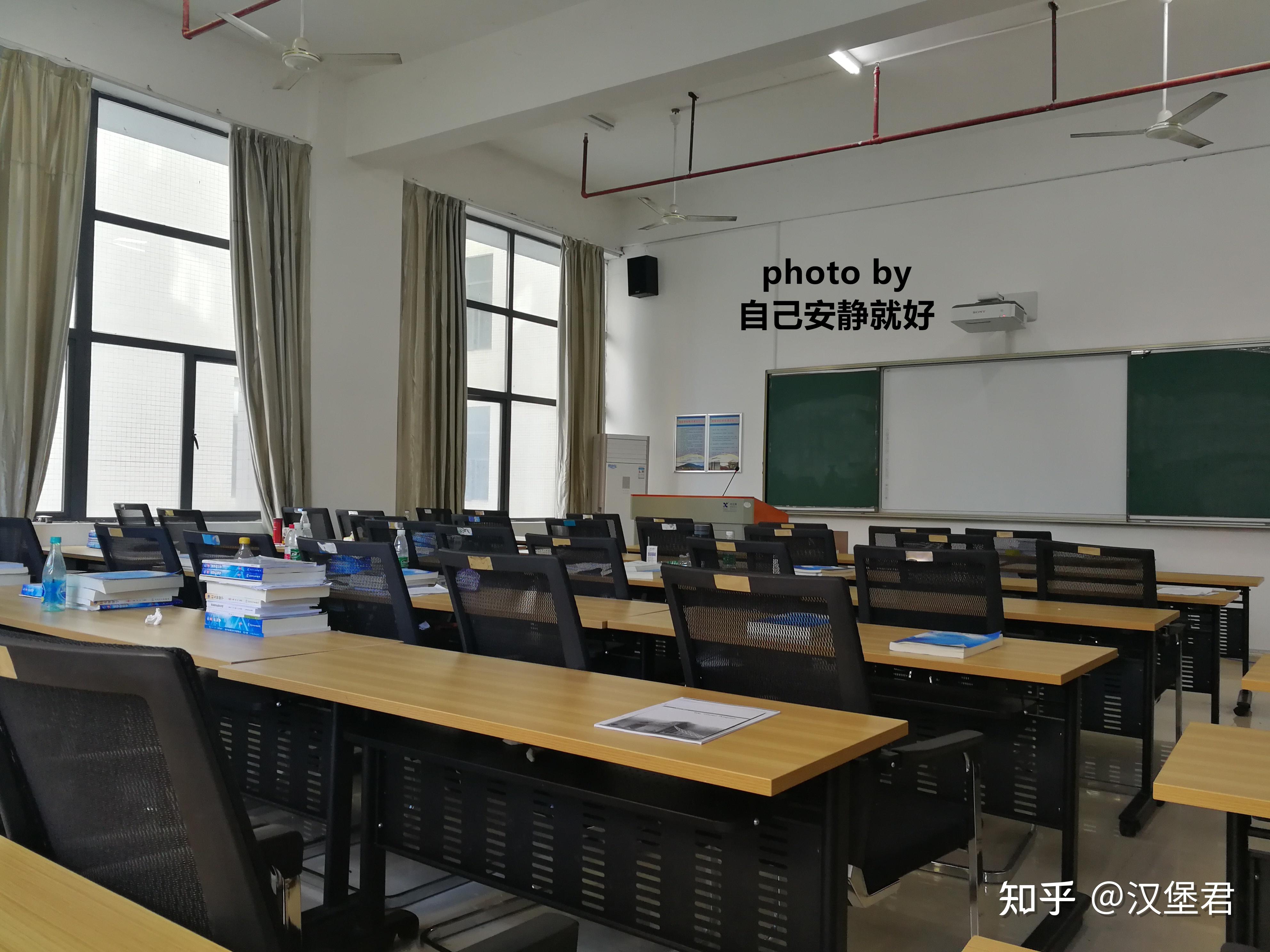 湘南学院图书馆图片