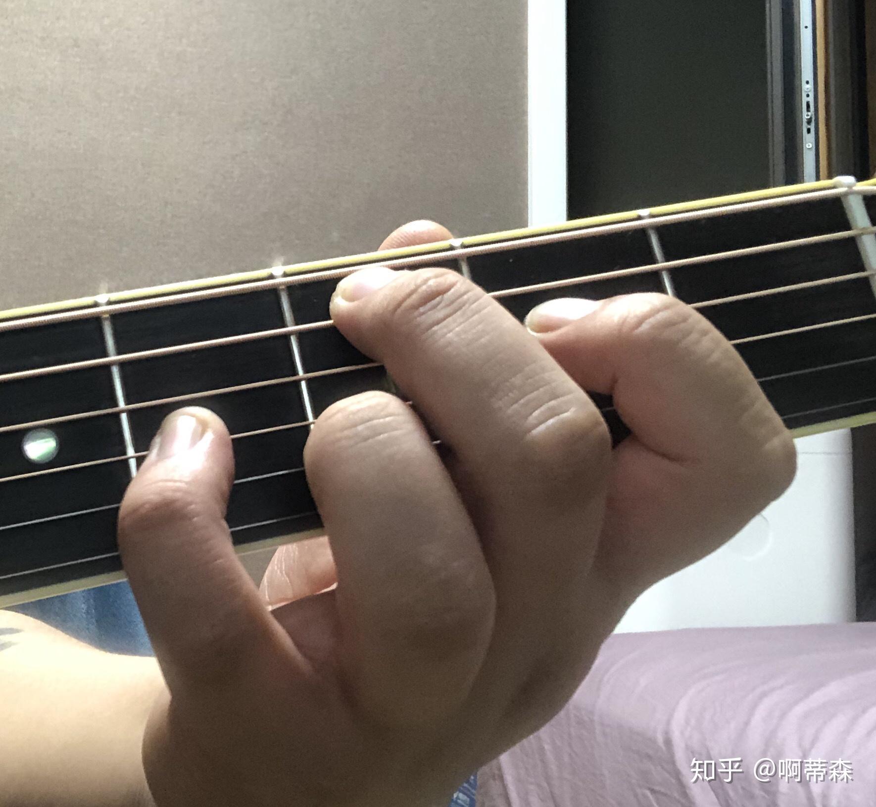 吉他和弦cadd9左手该怎么按