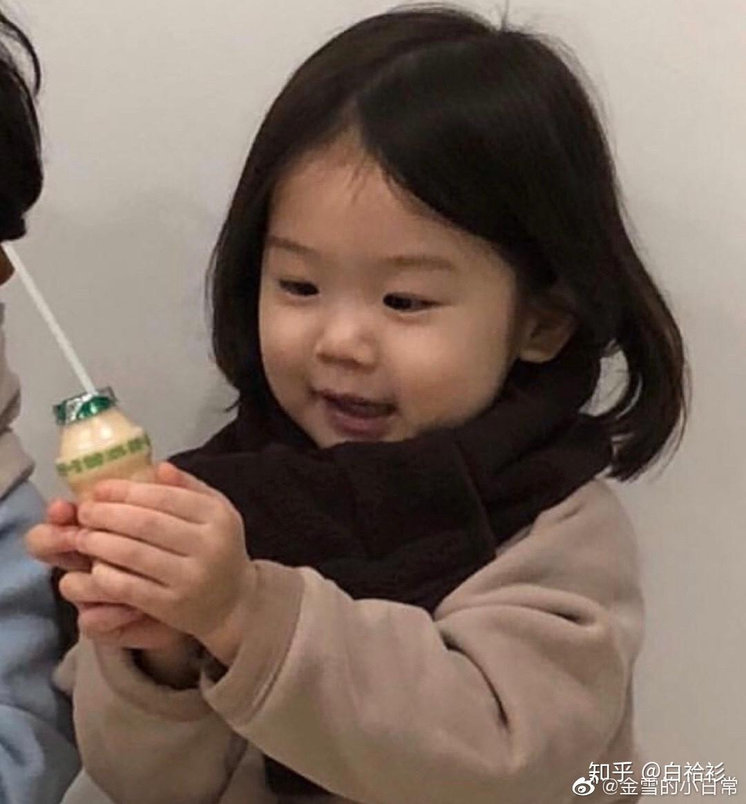 有没有金雪小朋友和其他男孩子的情头呀?