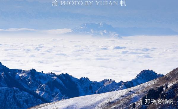 什么出天山苍茫云海间_云海间_云海间是什么意思