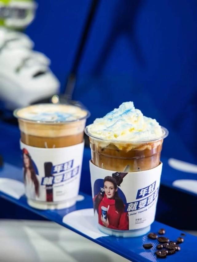 小蓝杯精准把握年轻化潮流,以年轻人的方式成为z世代生活代名词