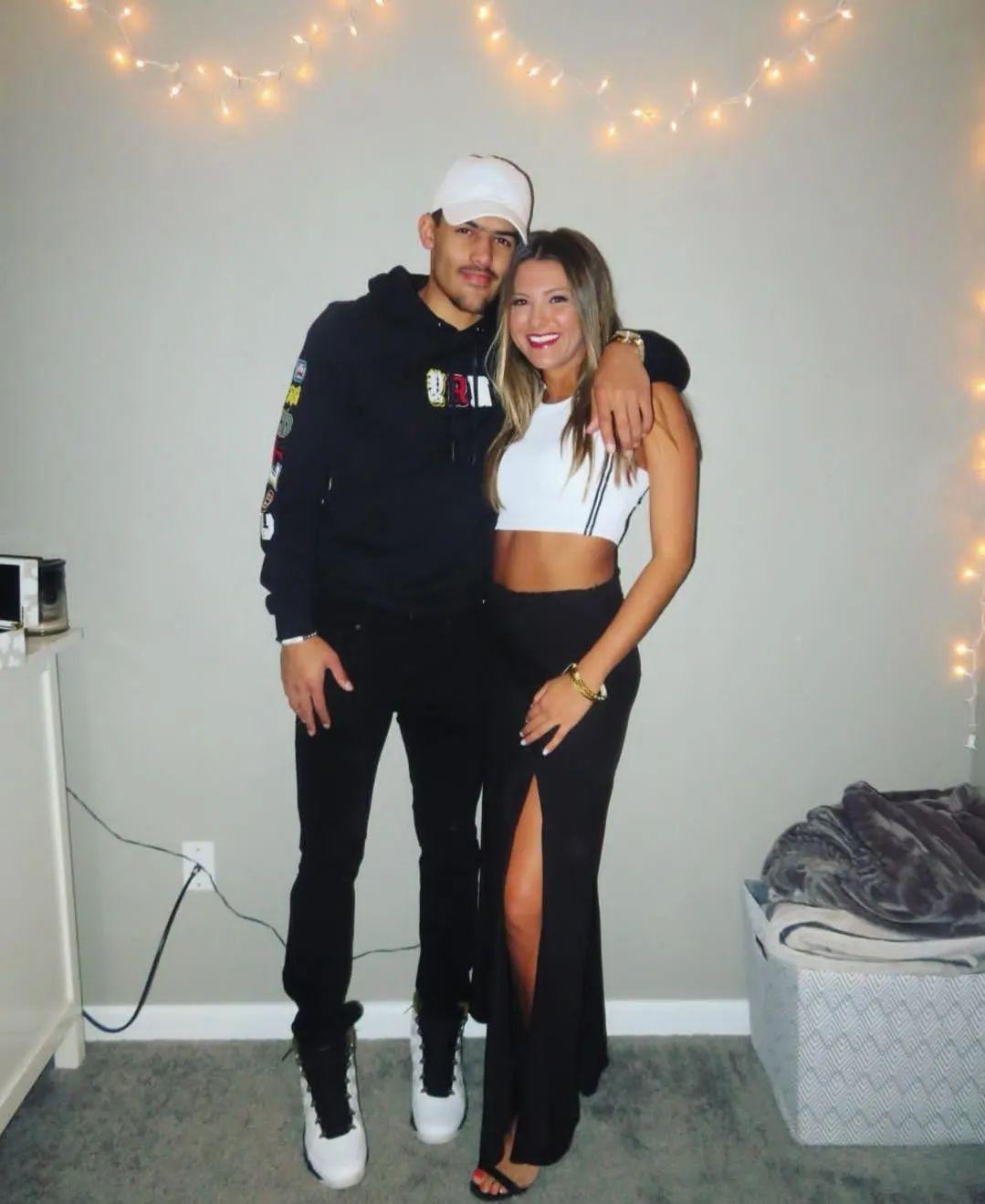 特雷杨身体到底啥做的!和校花女友整天腻在一起状态还那么火热!