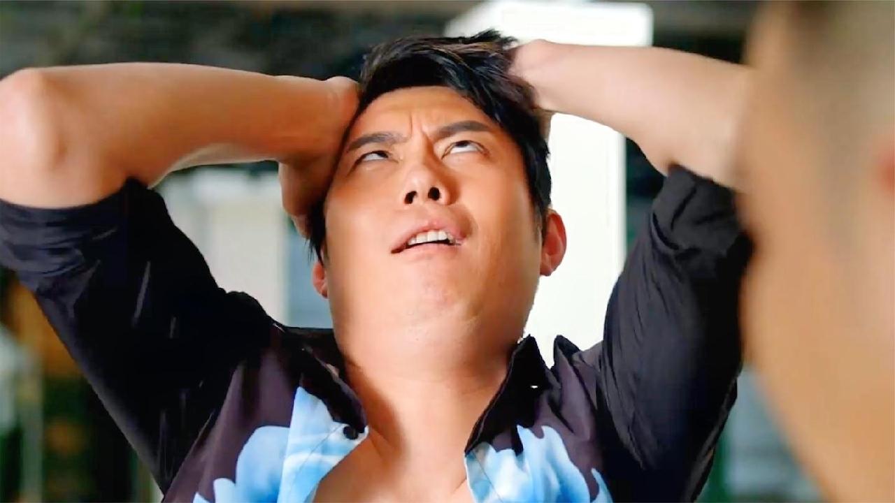 土豪嫌泳池实在太臭用高压水枪清理污垢强迫症看完十分酸爽