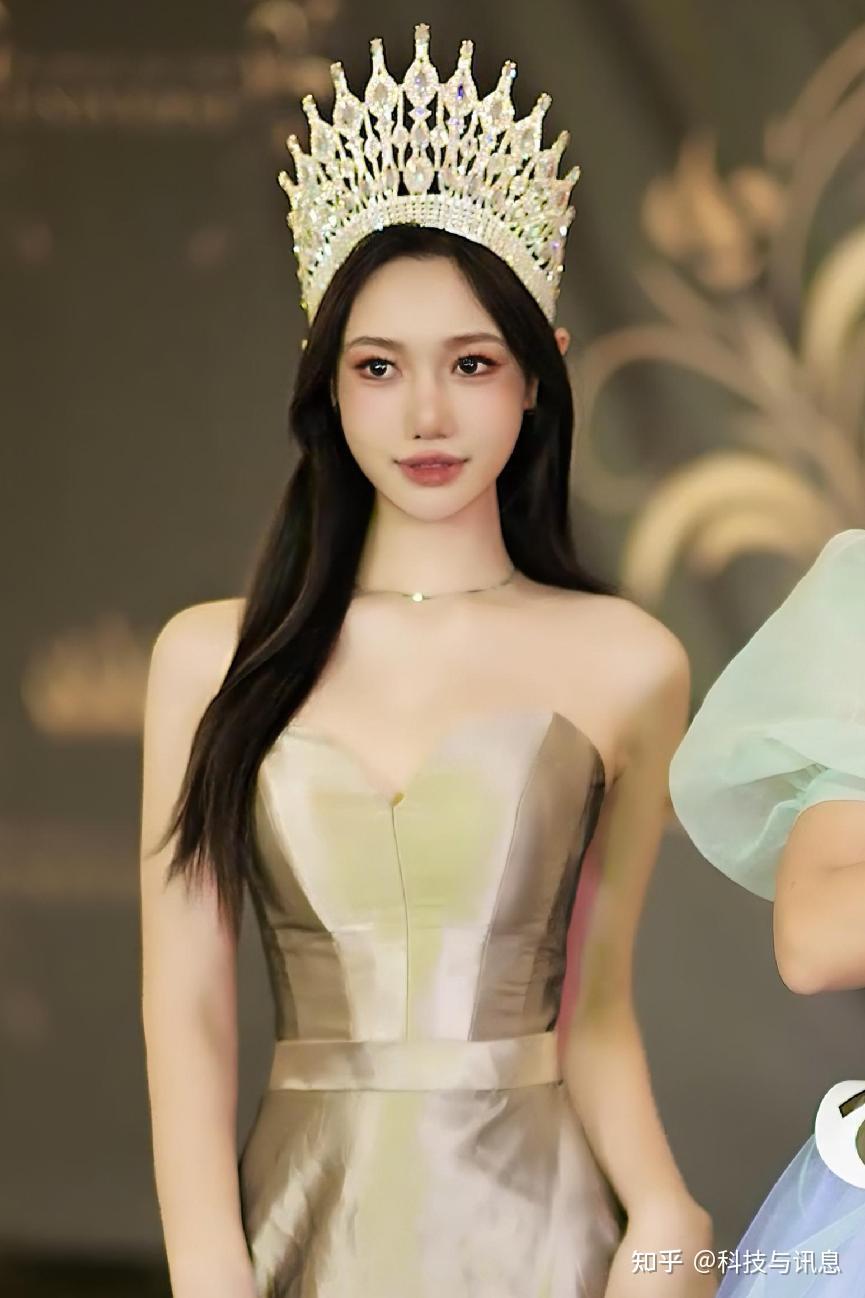 世界环球小姐迪拜世界赛颁奖嘉宾选美冠军熊悦心