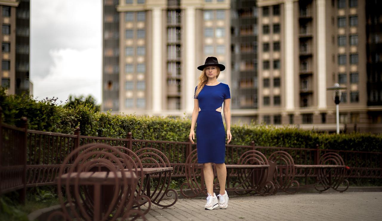 5. 繁华商圈环绕