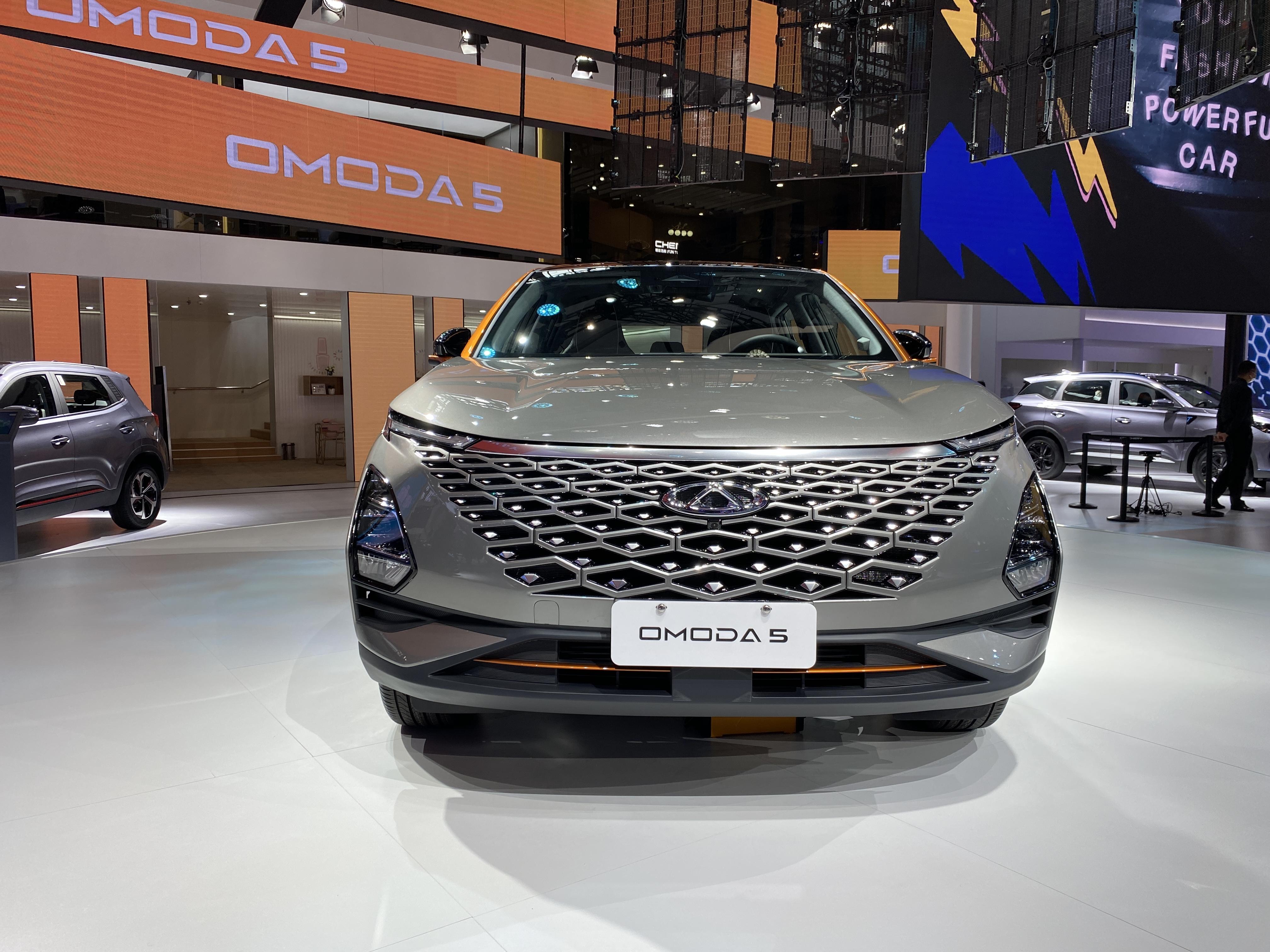 奇瑞全新中型suv——omoda 5正式亮相广州车展,2022年上市 