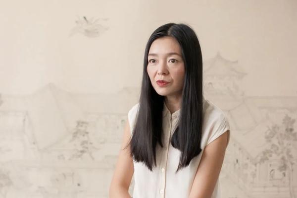 她一个人在50米长卷上作画 用水墨谱写中国女性史诗 知乎