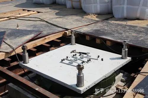 固定支座、滑动支座分别安装在桥梁的什么位置 - 知乎