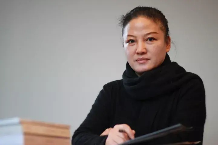 王玉凤(lisa)amber老师擅长启发学生设计前的research部分,认为想要做