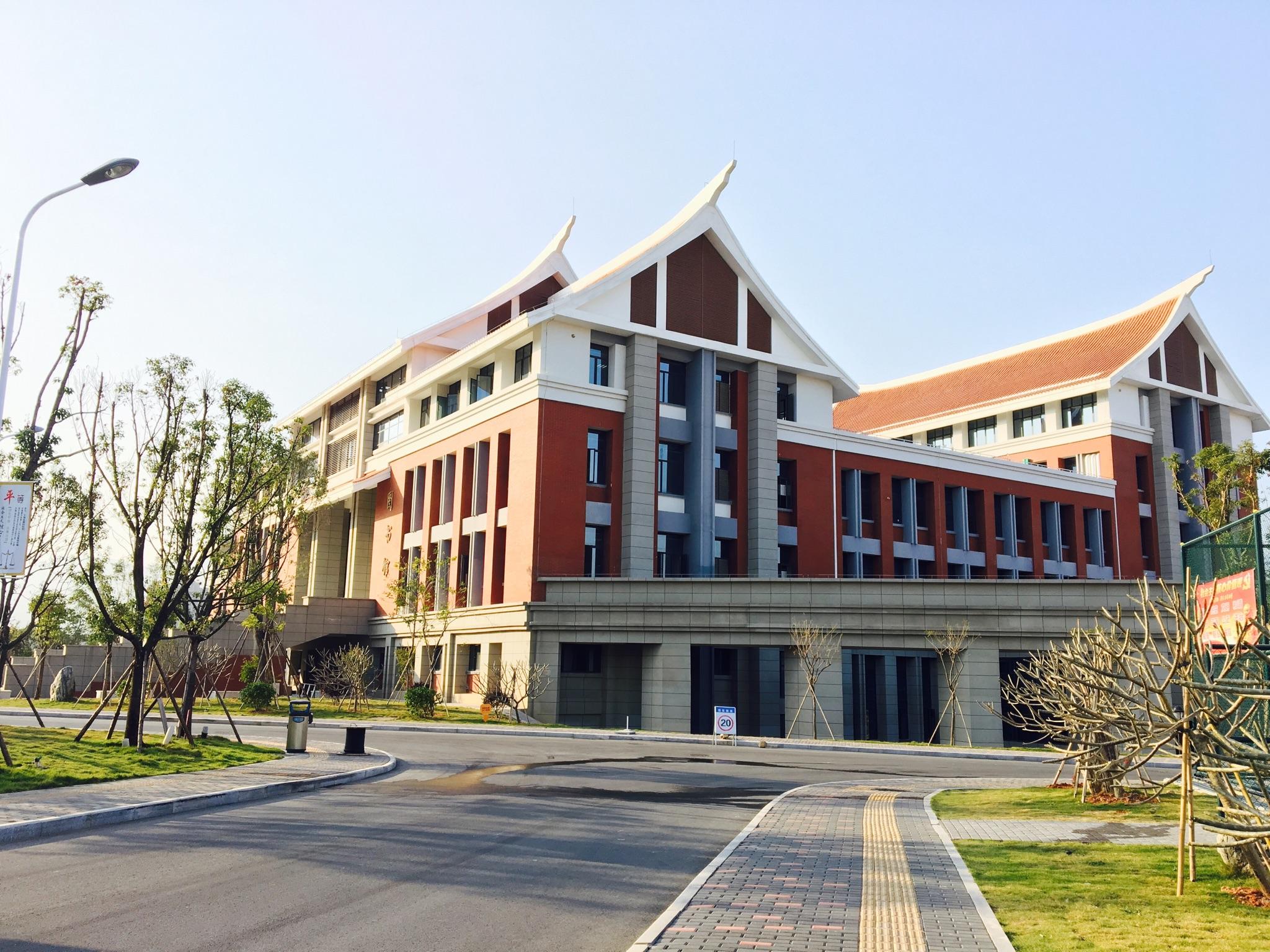 厦门医学院的具体信息介绍