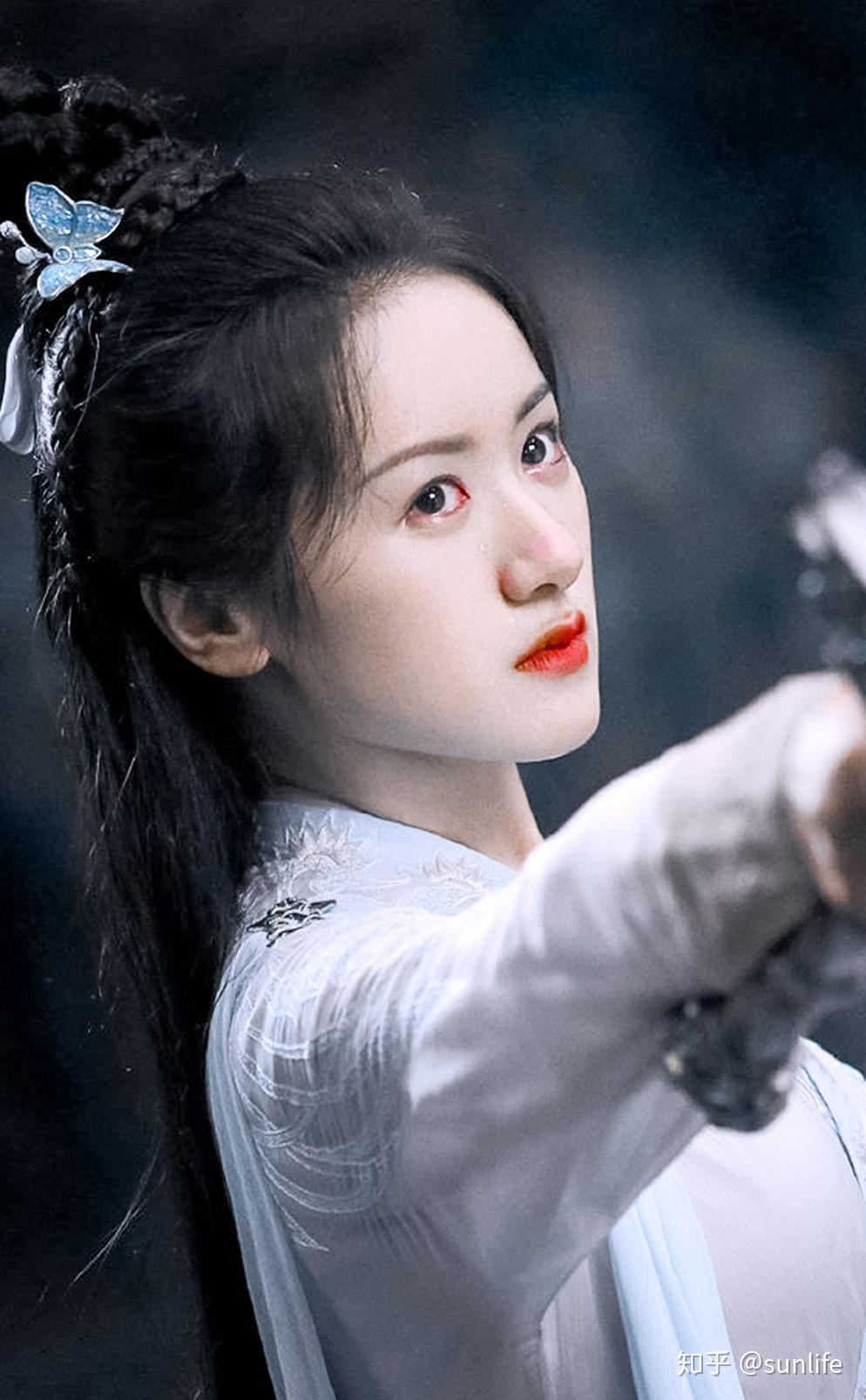 你喜欢琉璃女主角的颜值吗? - 知乎