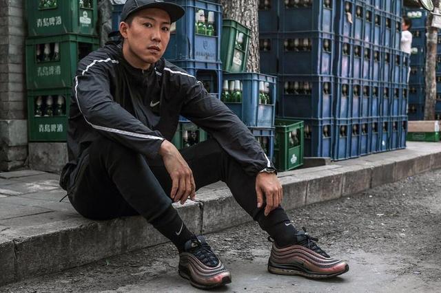 耐克airmax97冬日首发为街头穿搭再添造型