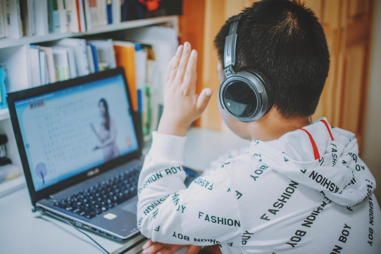 小学生英语网课平台怎么选择孩子上一年级有没有必要去上