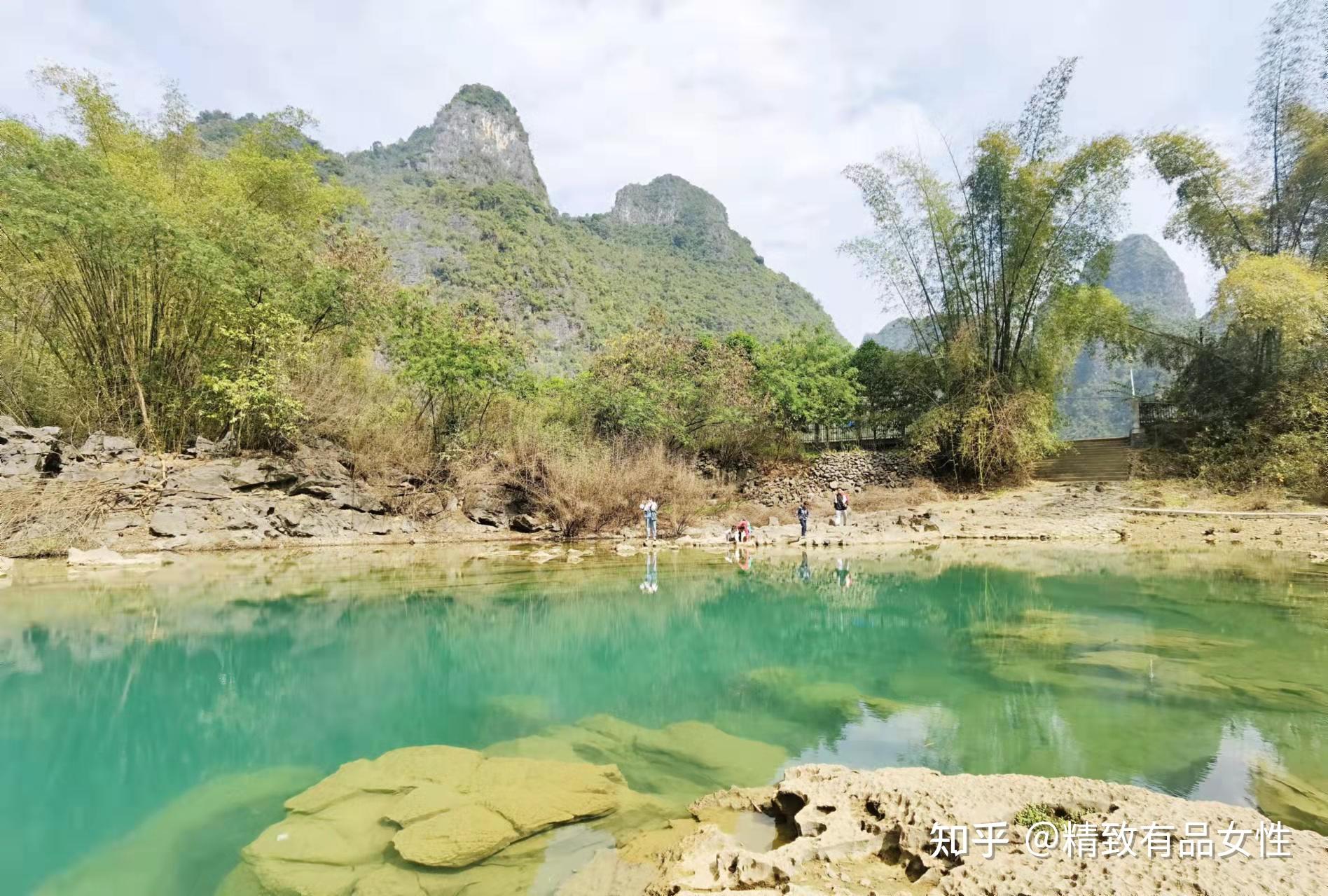 桃花水母天窗群】位于都安县东庙乡东庙村,是最近几年刚建设好的,景区