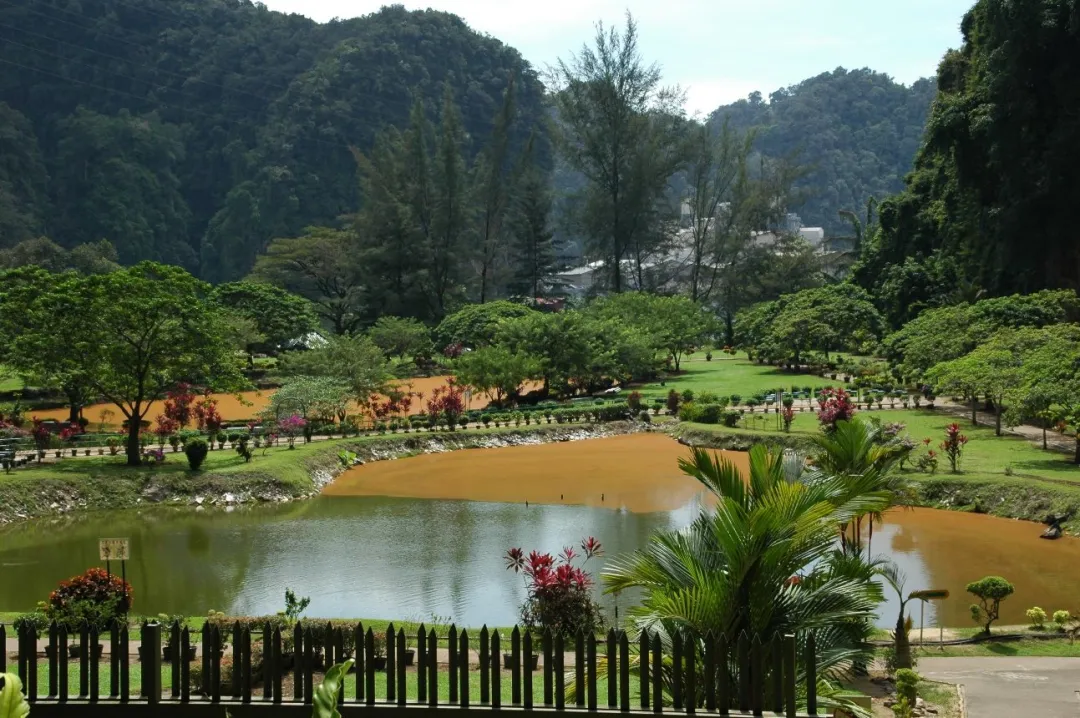 邂逅充满美食与景点的马来西亚霹雳州你会爱上这座城