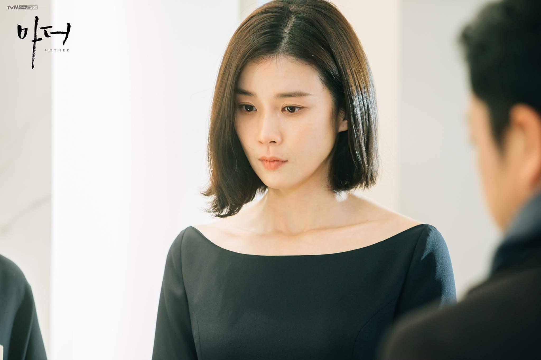 如何评价韩国女演员李宝英