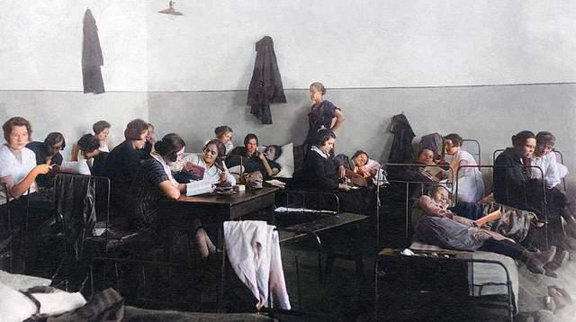 19211928年苏联学生的学习生活航模科研舞蹈音乐郊游