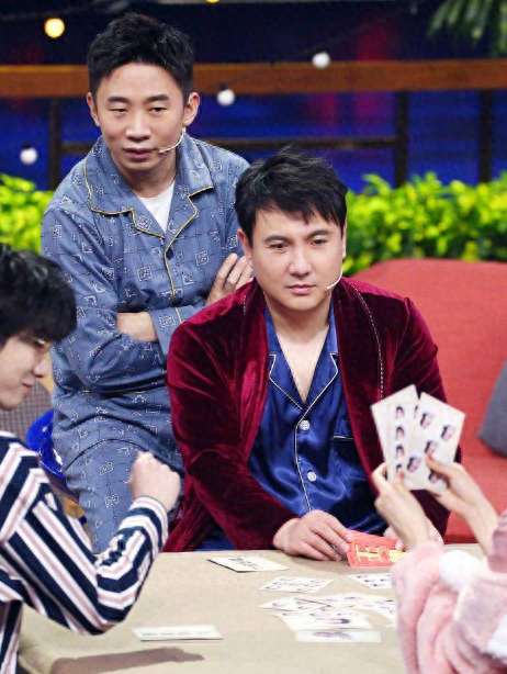 《王牌》新一季嘉宾确认:贾玲退出唐嫣顶上,沙溢杨迪成常驻 - 知乎