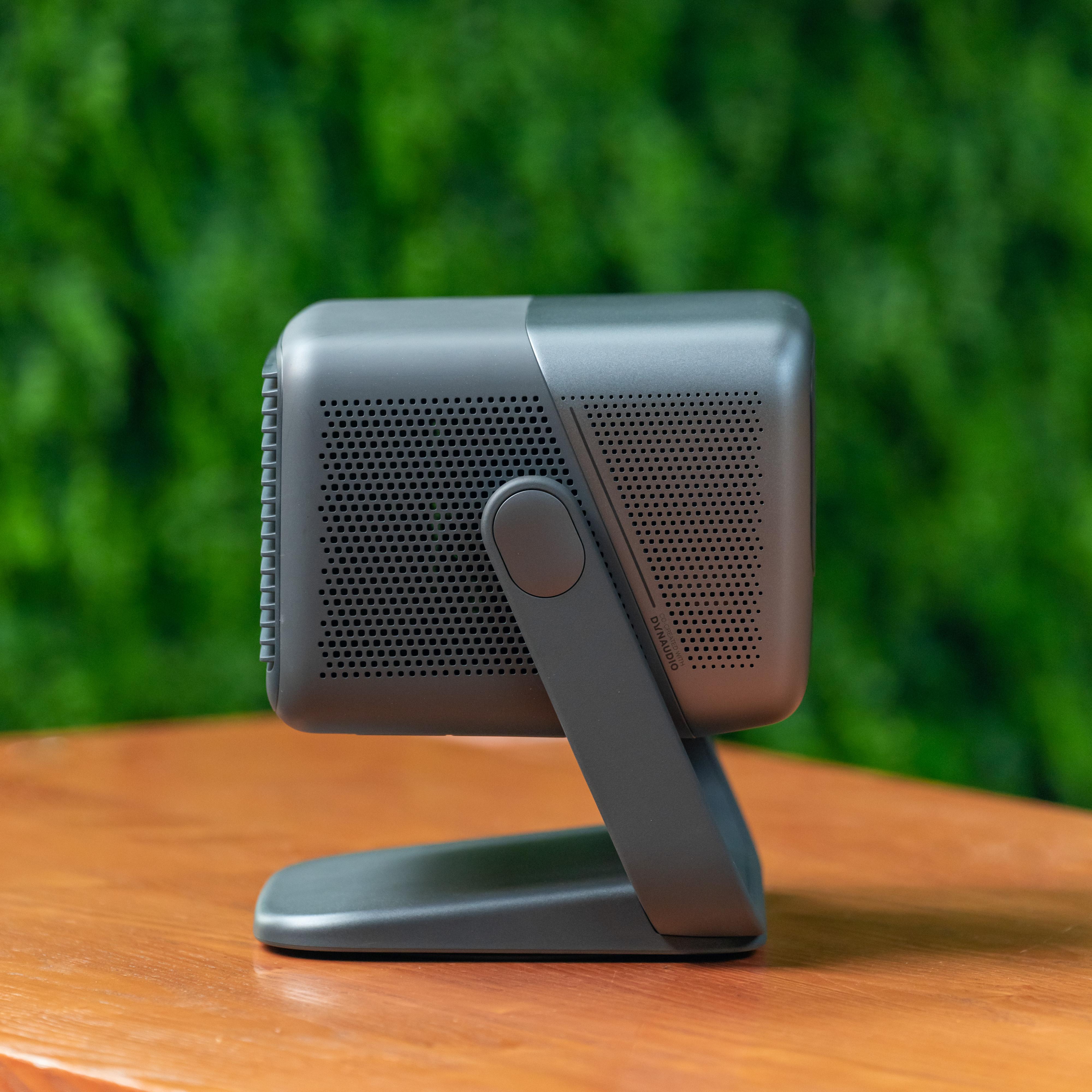 4k三色激光2000civa流明5999元的坚果n1spro到底卷到什么地步了