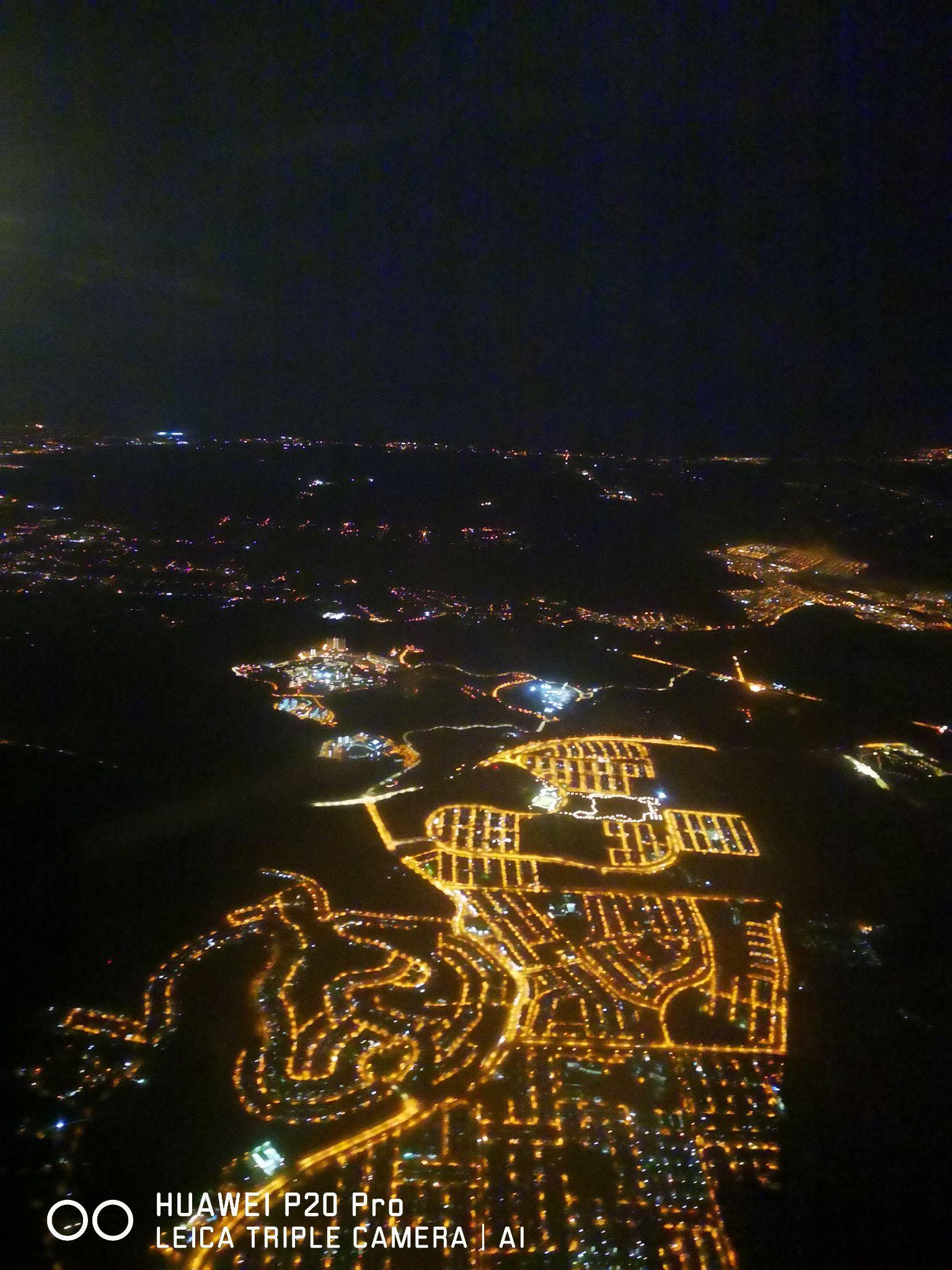 怎么评论GDP突破100万_gdp突破100万亿(3)