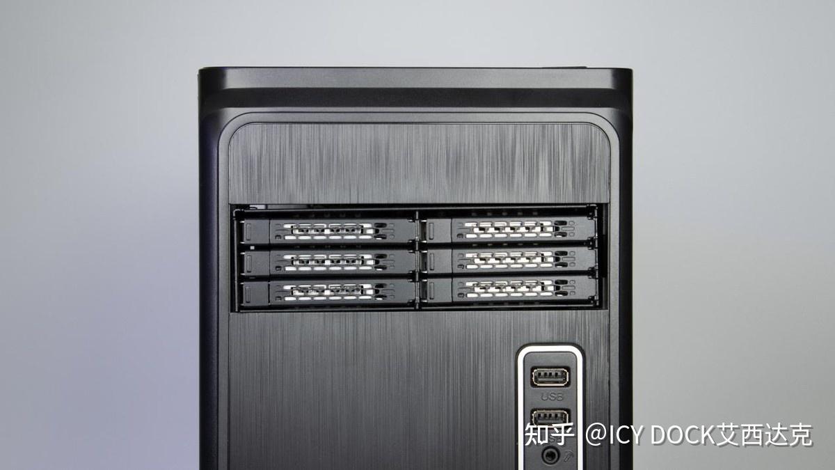 U 2 u 3 nvme ssd 6 64gb s 