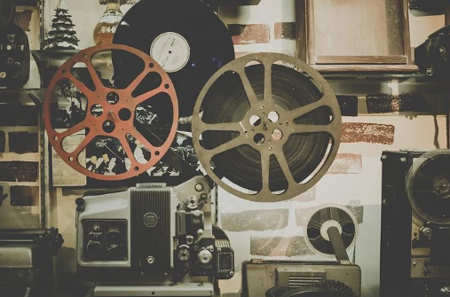 电影长津湖票房实时 v2-0f7cb902d8578171212bc978637d28aa_1440w.jpg?source=172ae18b