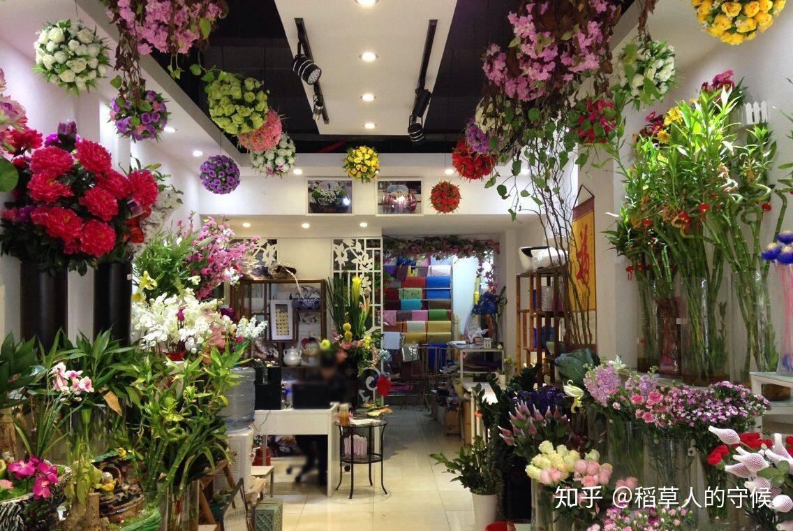 开花店能挣钱吗(开花店能挣钱吗?)