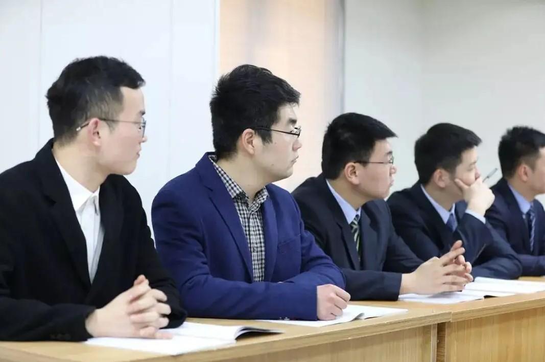 你知道公务员的工作内容是什么吗? - 知乎
