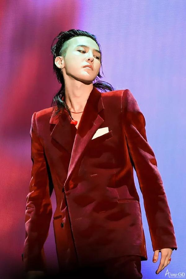 宇宙巨星权志龙人间精品g Dragon 知乎