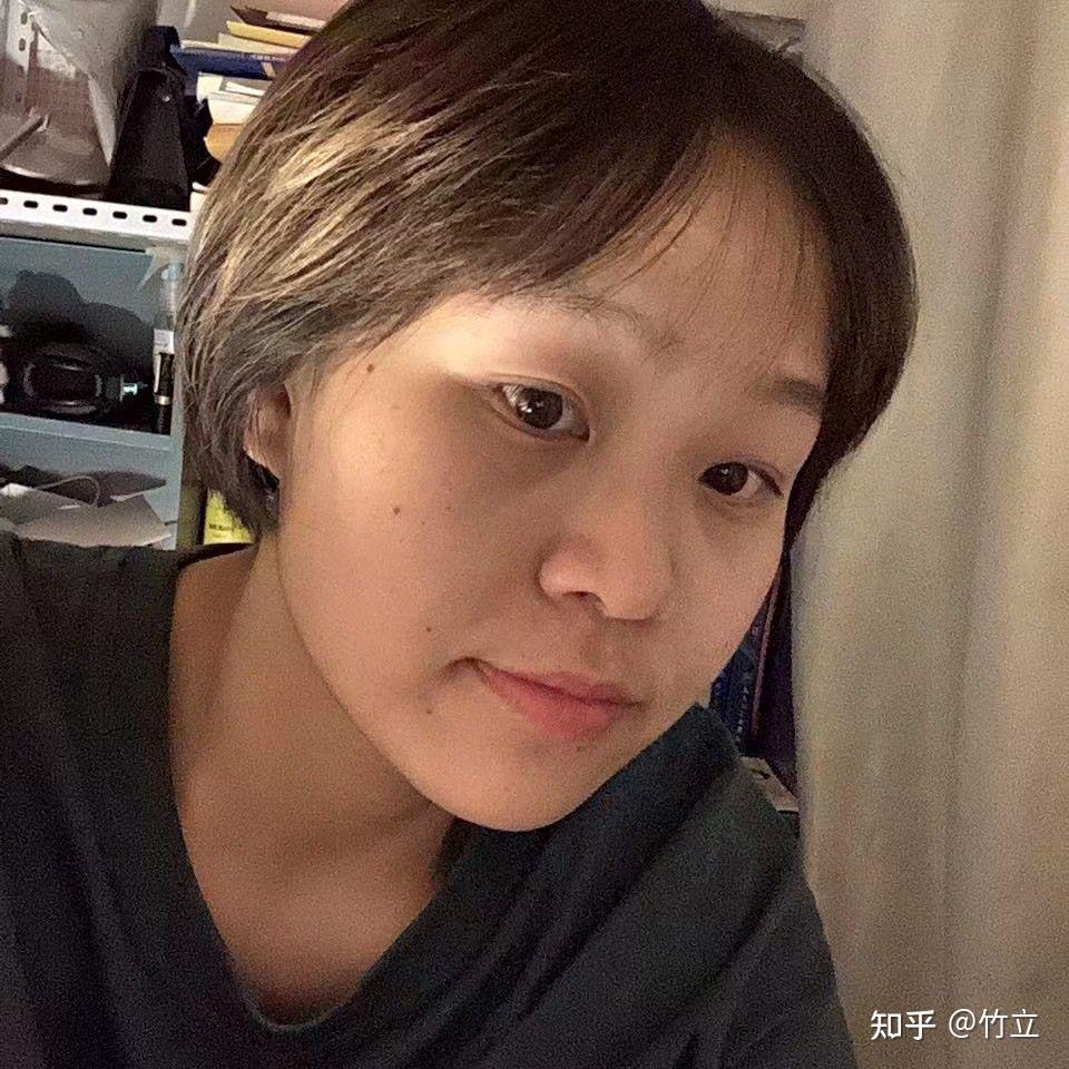 剪了很短的头发特别丑怎么办