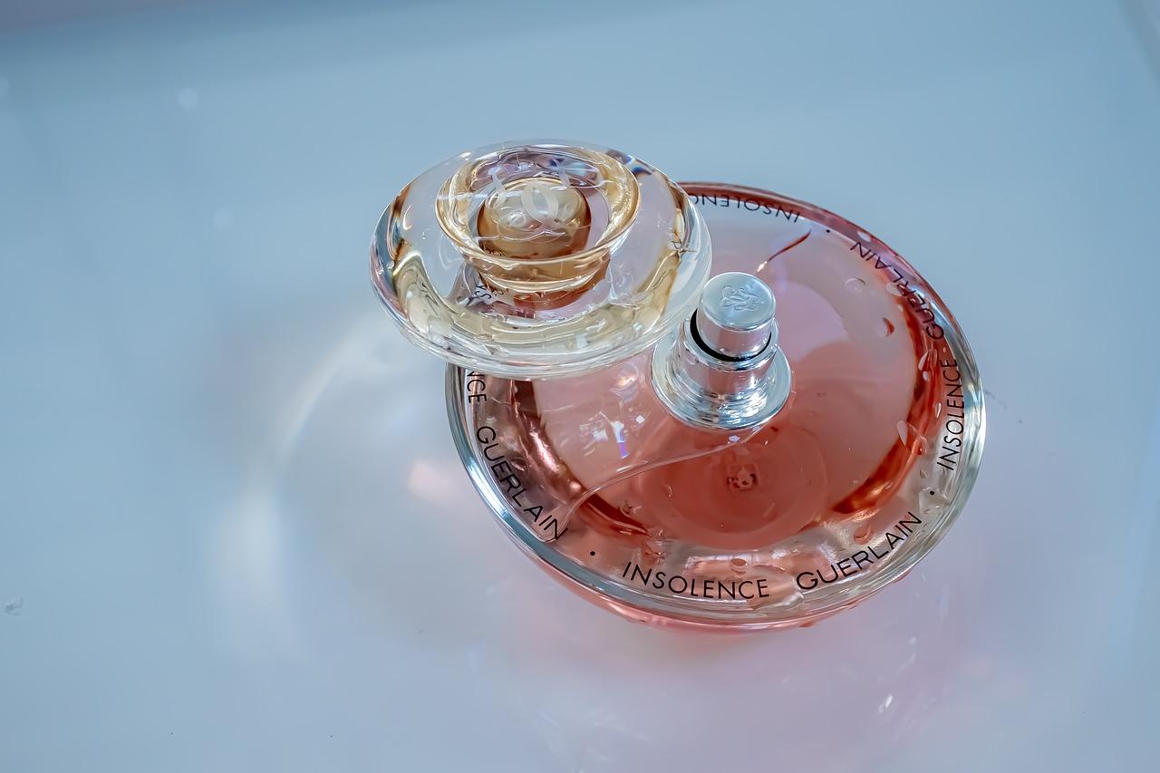 如何辨别衣物甲醛