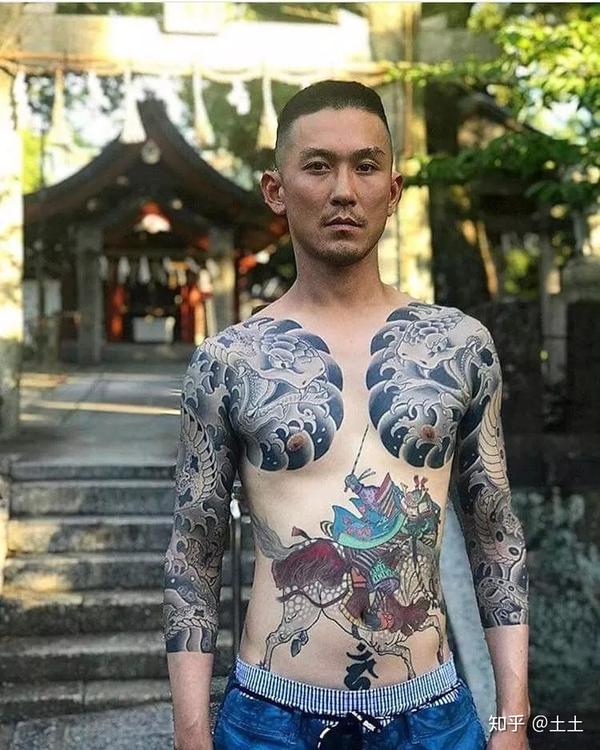 日本浅草 三社祭 暴力社团的刺青才是最大看点 三社祭 双偶网