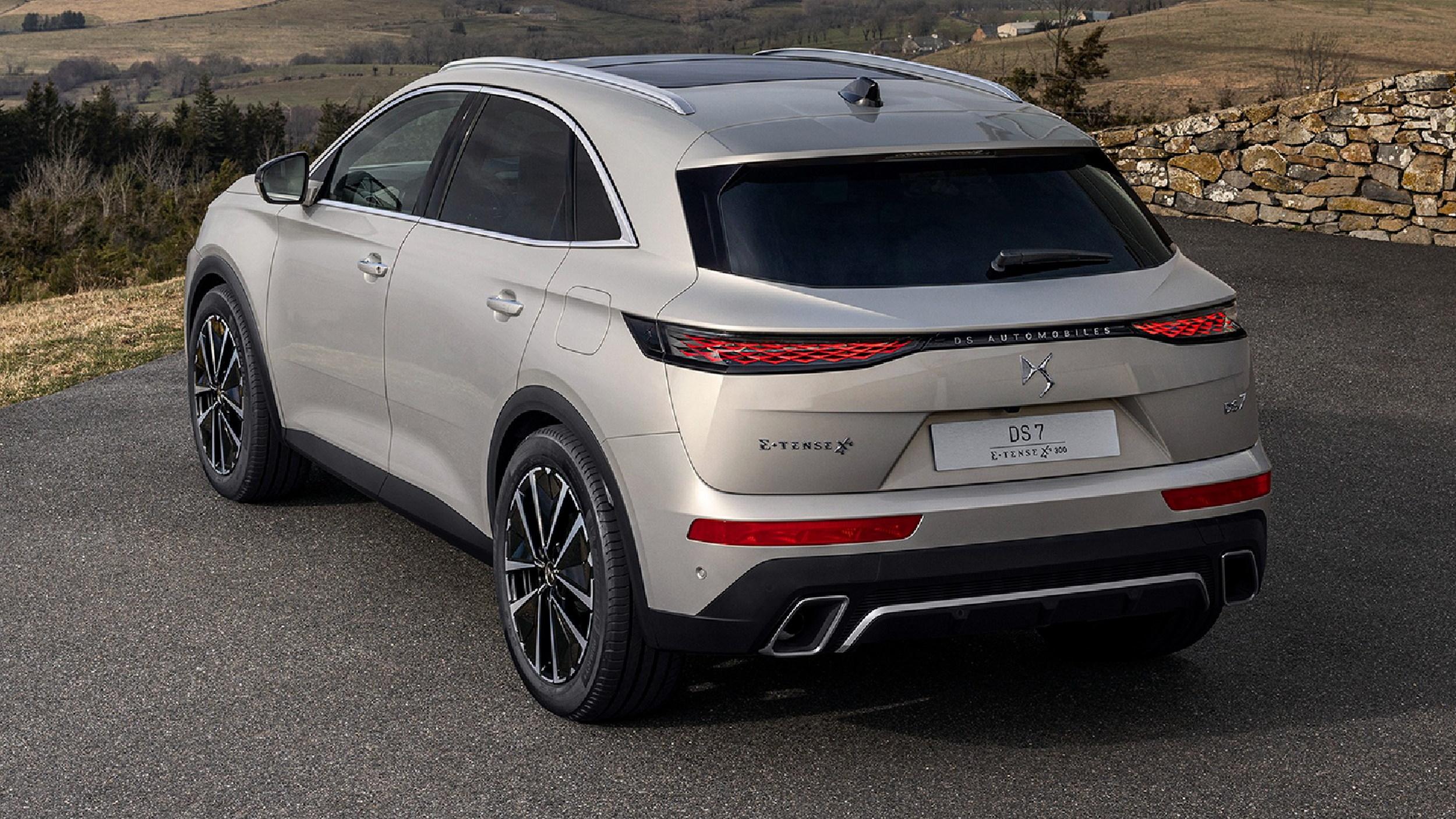 法式"浪漫"升级 新款ds 7 crossback官图发布 - 知乎