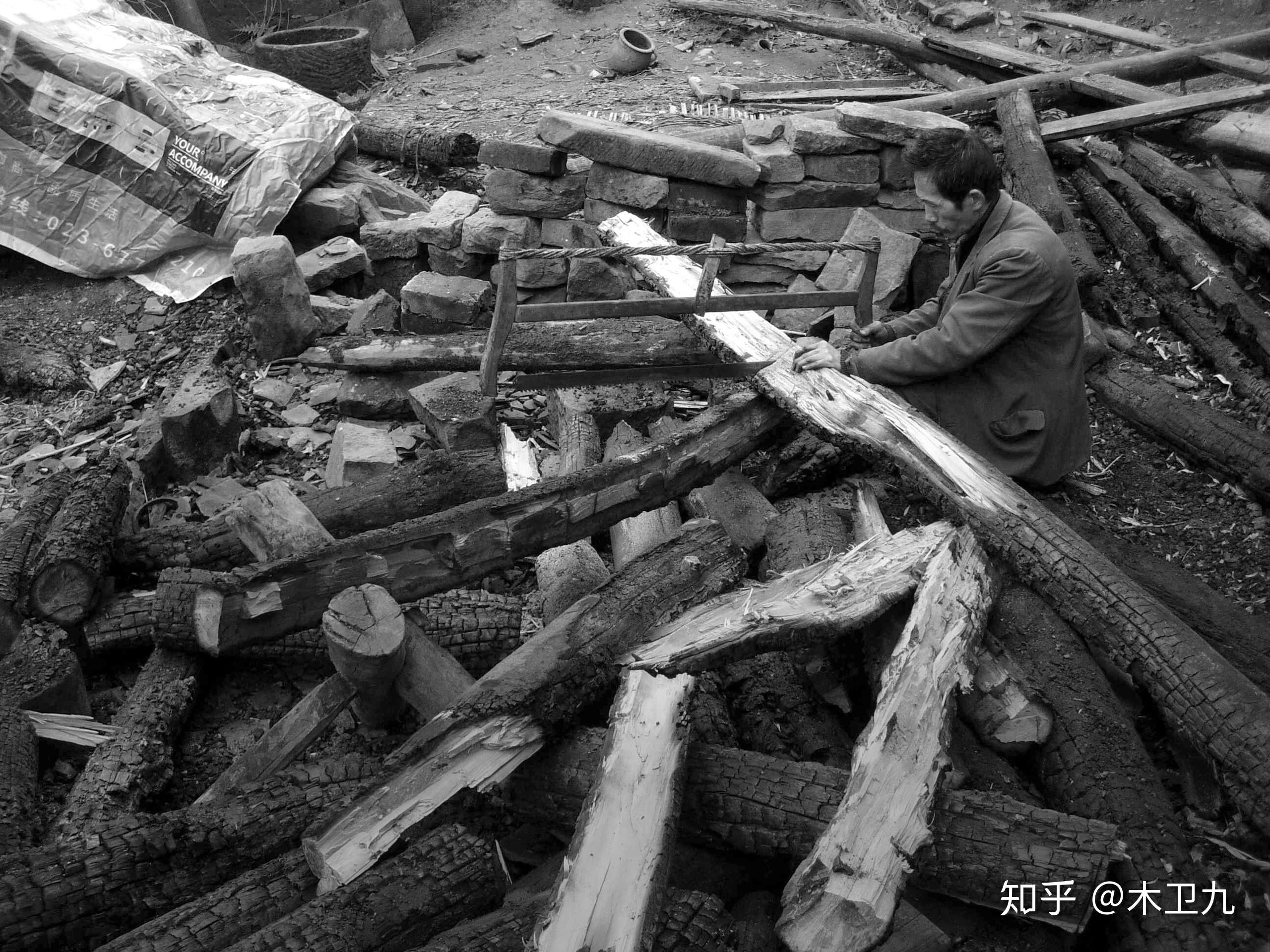 学生党想买一台入门相机?