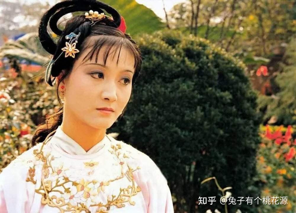 邢岫烟演员 87版图片