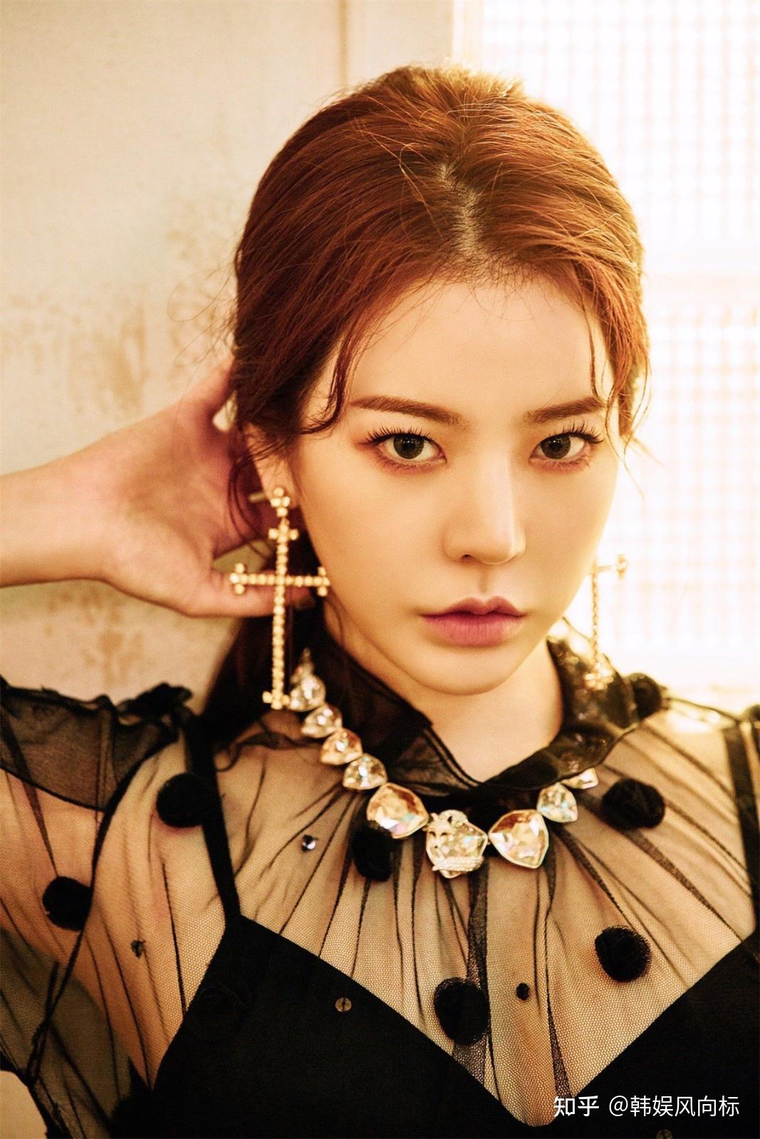 她姐姐的名字是eunkyu和jinkyu,应该都不是名人,所以很多人都是不知道