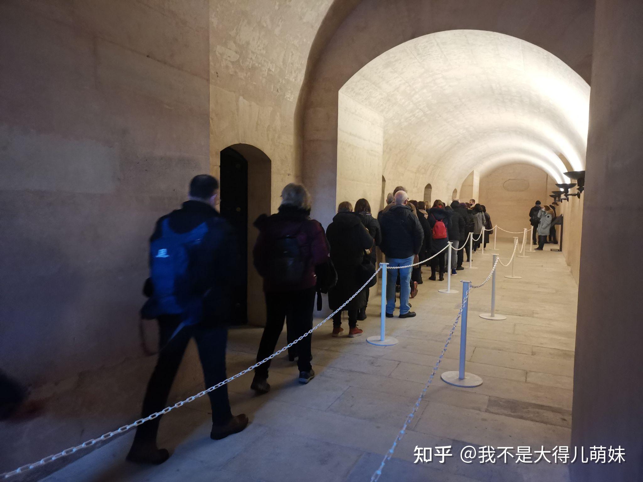 传奇人物约瑟芬贝克入葬巴黎先贤祠