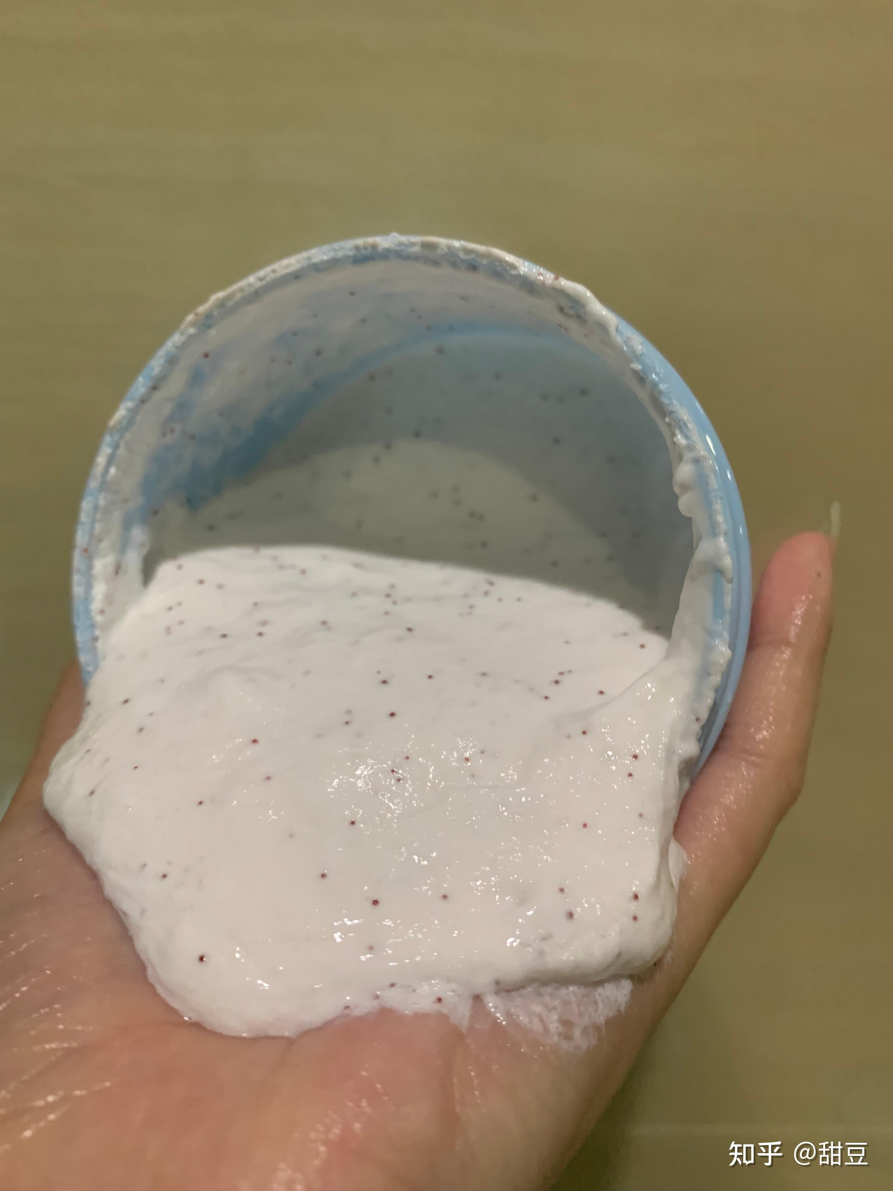 保鲜膜敷鸡皮肤(保鲜膜敷鸡皮肤有用吗)