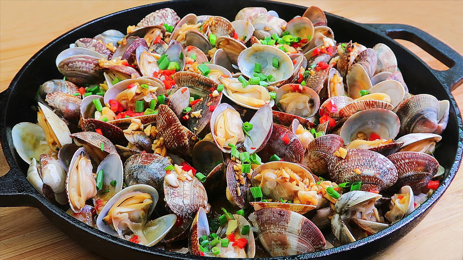 川妹子教你铁板花甲家常做法鲜香美味超简单新手也能零失误