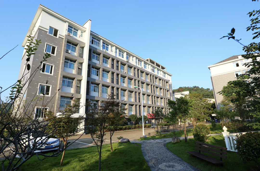 临海六中2022招生简章