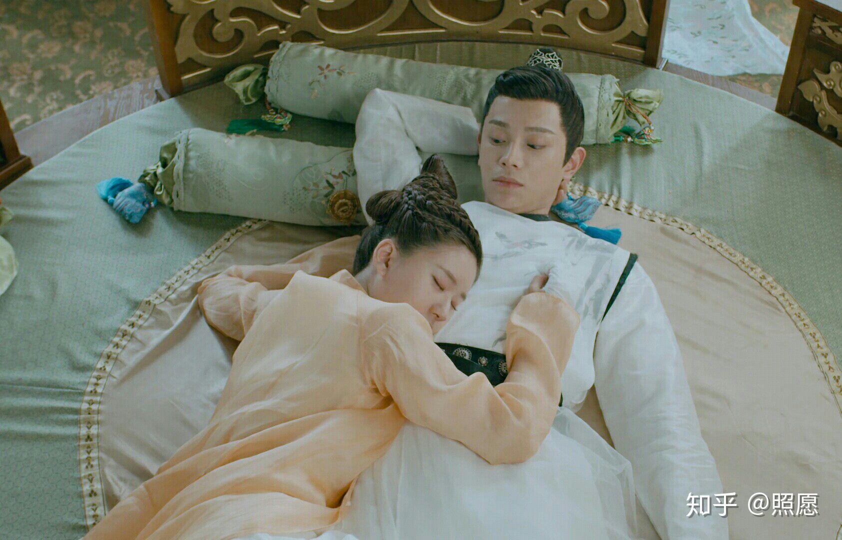 陈芊芊甜甜的恋爱图