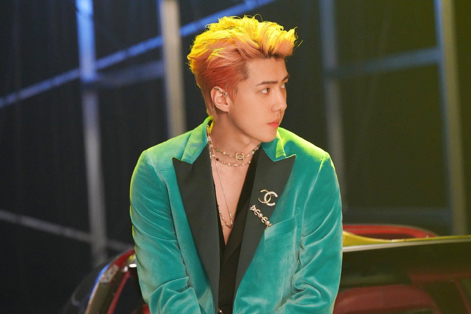 姐妹们有没有吴世勋超好看的神图想要横屏的竖屏的也不嫌谢谢谢谢